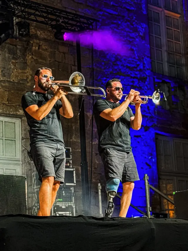 Concert — Prairie du Château, Afreecanard