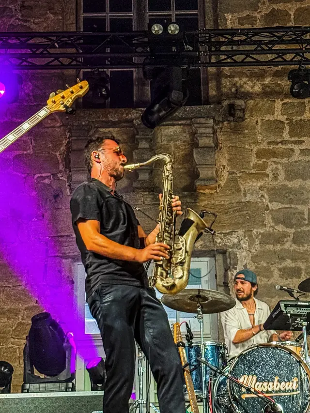 Concert — Prairie du Château, Afreecanard